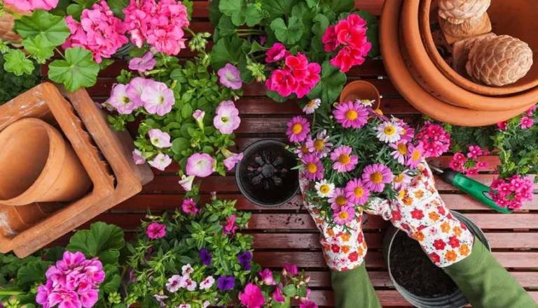 15 Consejos Sorprendentes para un Jardín Saludable y Florido sin Productos Químicos 🌼