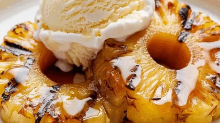 Piña a la Parrilla con Toque de Miel y Canela