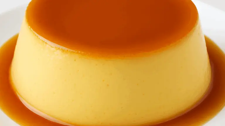 🍮✨ Flan de Maicena: Un Postre Cremoso y Delicioso para Todos los Gustos 💛
