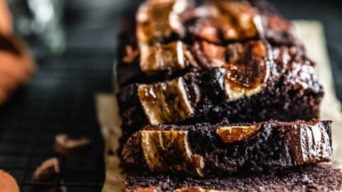 Pan de Banana con Chocolate y Espresso – ¡Irresistible, Aromático y Energético!