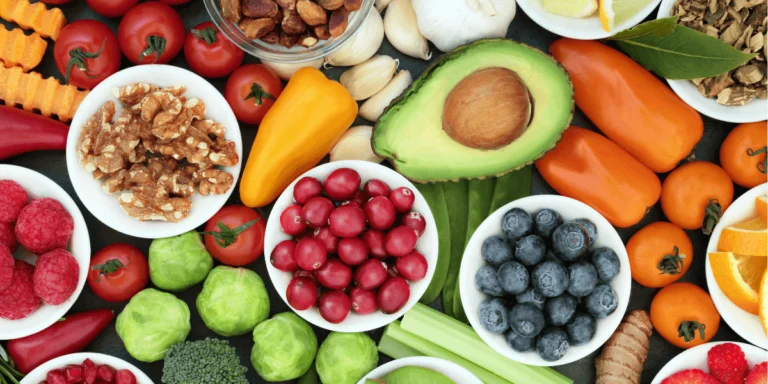 Refuerza tu salud cada día: 7 súper alimentos naturales como boosters diarios