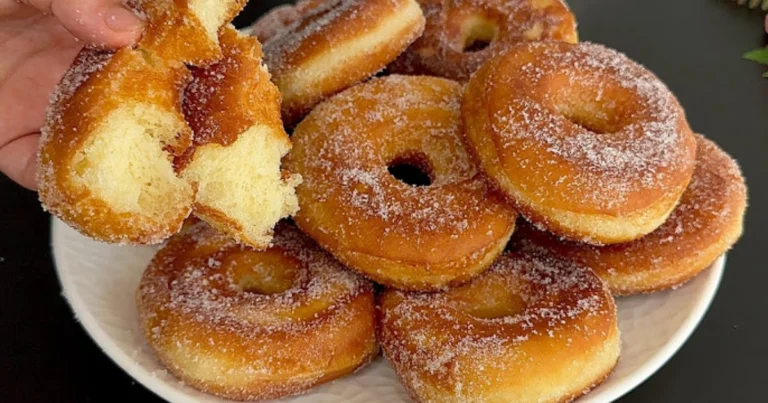 Donas caseras con azúcar