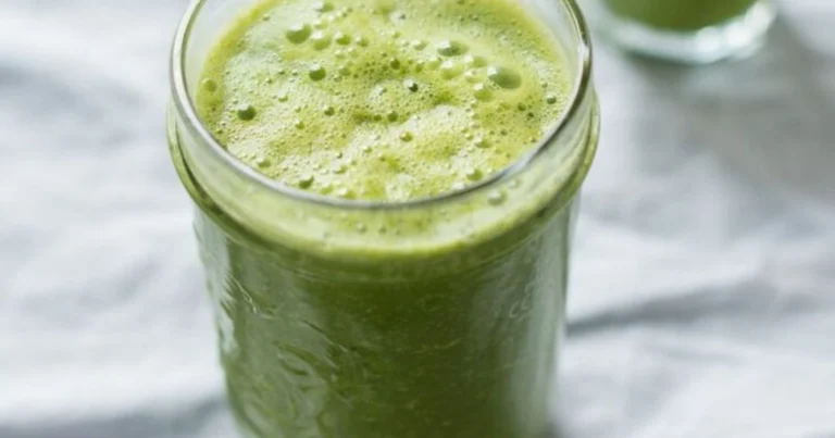 Cómo preparar un jugo limpiador de colon: receta natural para depurar el intestino