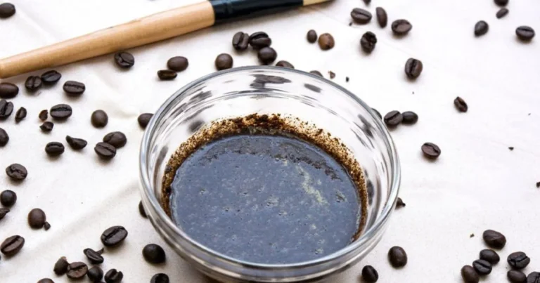 Cómo teñir el cabello con café para disimular las canas de manera natural