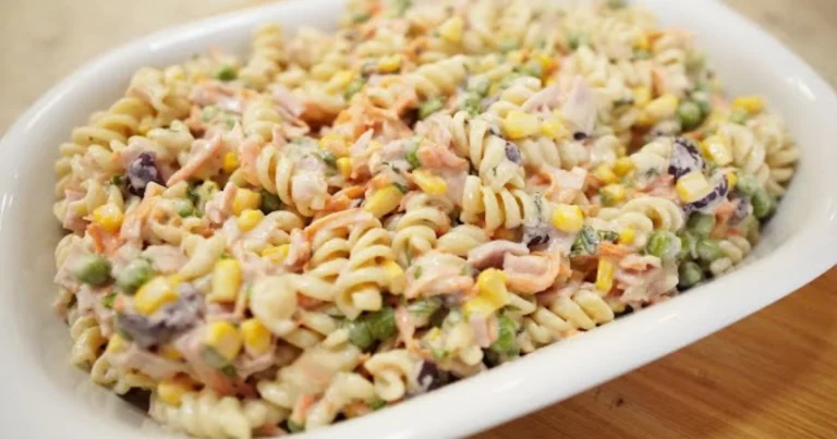 Ensalada de pasta cremosa con jamón y verduras: receta fácil y deliciosa