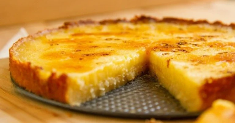 Tarta de flan casera: receta fácil, cremosa y tradicional