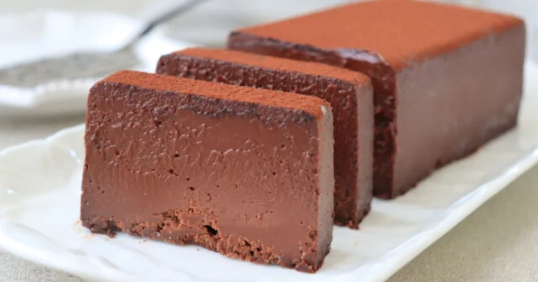 Pastel Fondant de Chocolate sin Harina: Receta Fácil y Deliciosa