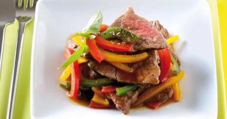 Salteado de ternera con pimientos y fideos: receta completa y consejos