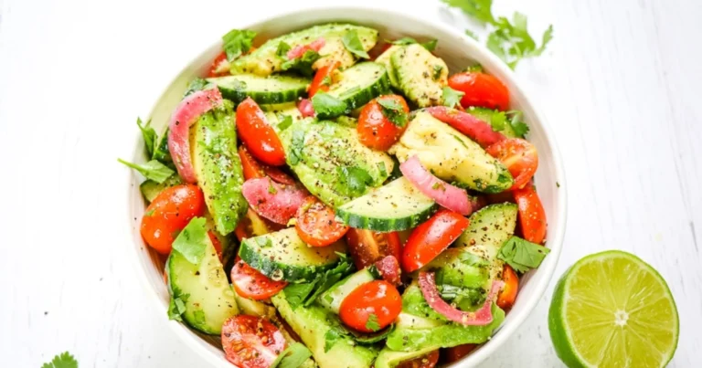 Ensalada de aguacate: receta fresca, nutritiva y fácil para todos los días