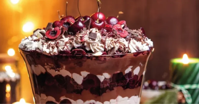 Trifle de chocolate y cerezas: postre elegante y sencillo para ocasiones especiales