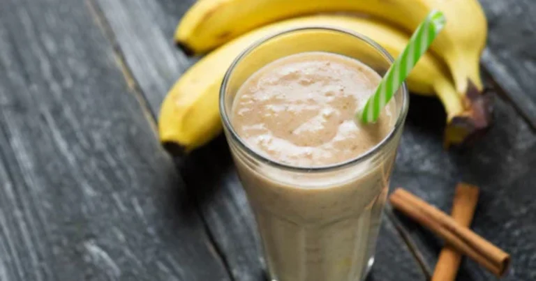 Batido de plátano para fortalecer articulaciones y aliviar el dolor de espalda