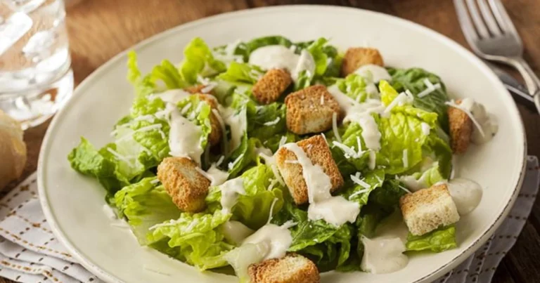 Ensalada César casera: receta completa, preparación y consejos para lograr el mejor sabor