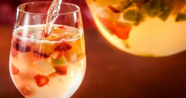 Clericot blanco refrescante: la bebida perfecta para compartir en días cálidos