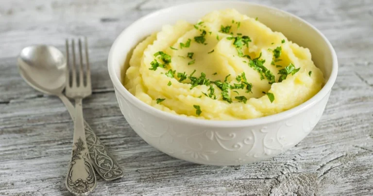 El encanto del puré de patatas en reuniones: ideas irresistibles para triunfar en la mesa