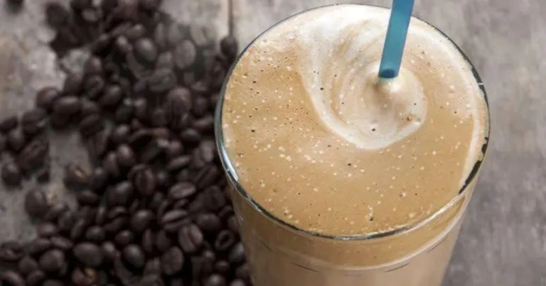 Smoothies de café irresistibles: 4 recetas fáciles para empezar el día con energía