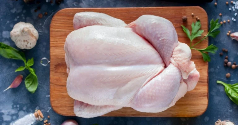 Cómo cortar el pollo correctamente para que quede más tierno y jugoso